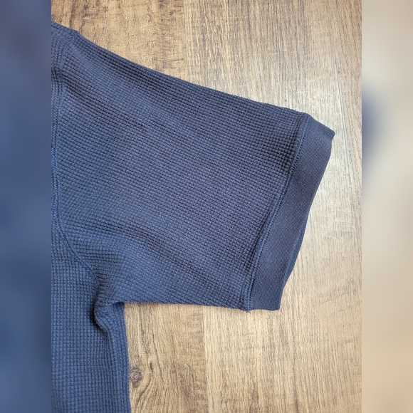 FREE W BUNDLE Nevada short sleeve henley - Picture 4 of 11